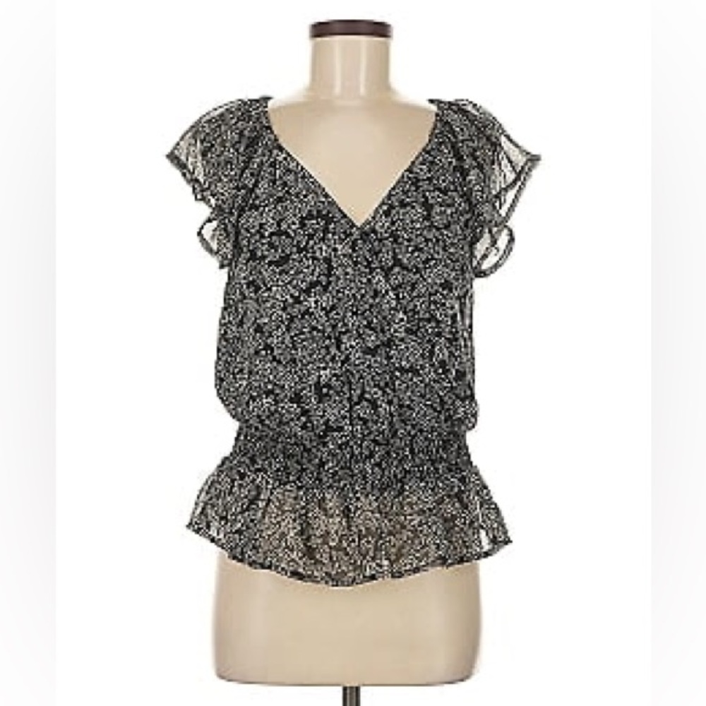 Japna women’s floral black and white top size medium